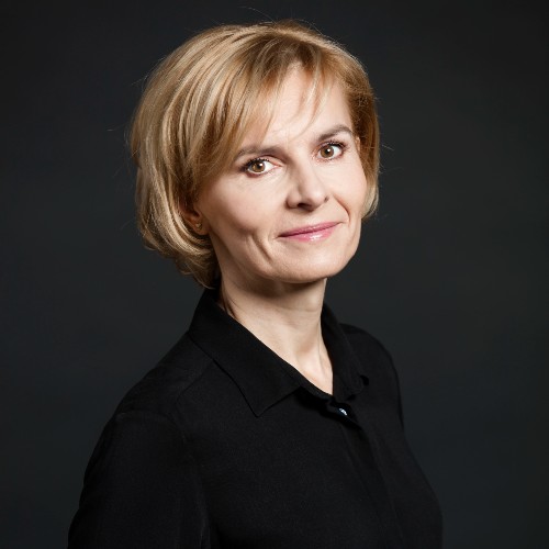 ZUZANA ŽELEZNÍKOVÁ